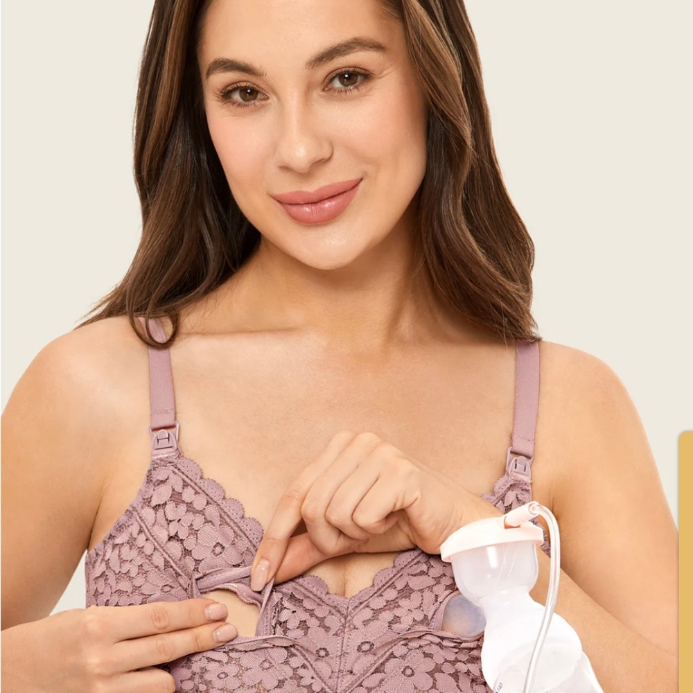 Momanda | Lace hands free nursing and pumping bra. | 34C